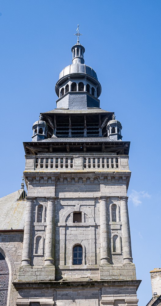 Clocher de l'église de Moncontour